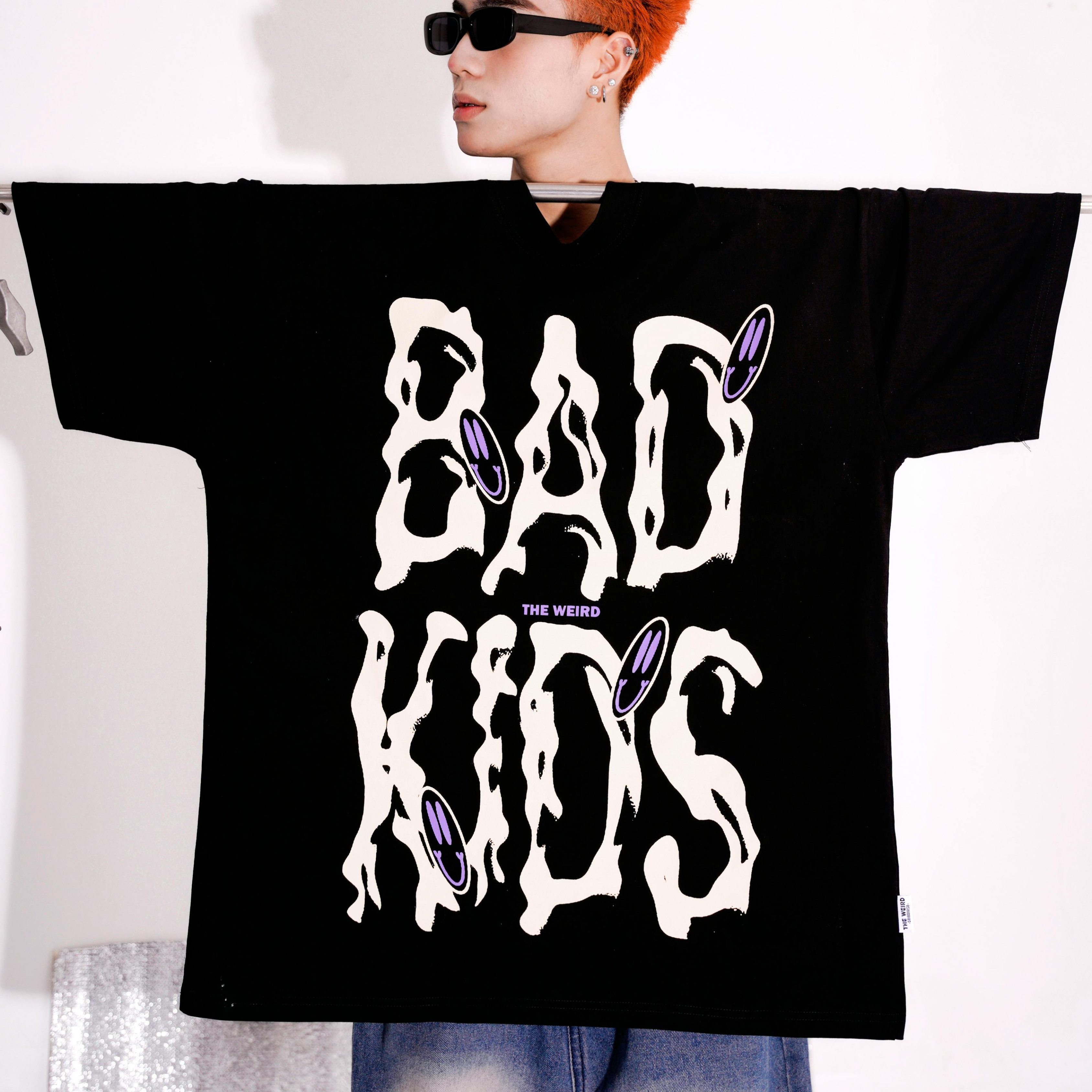 Oversized Graphic Tee